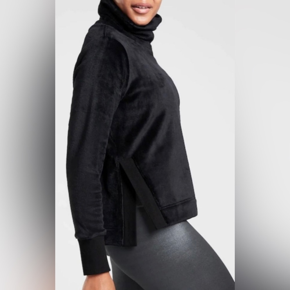 Athleta Double Cozy Karma
